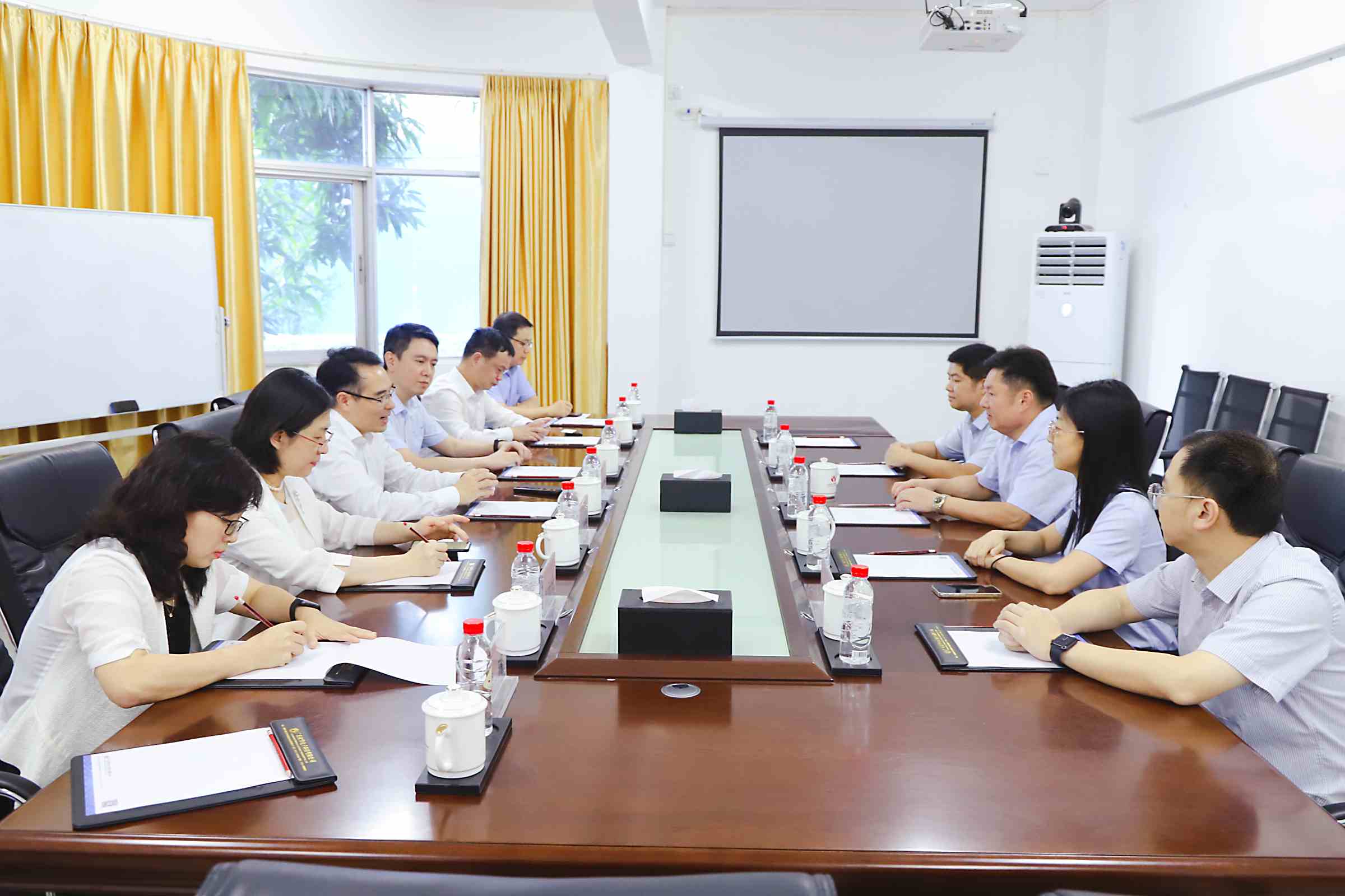 廣東盈華高端銅箔、高性能覆銅板新項(xiàng)目每周動(dòng)態(tài)?。ㄈ冢? /></a>
        
        <div   id=